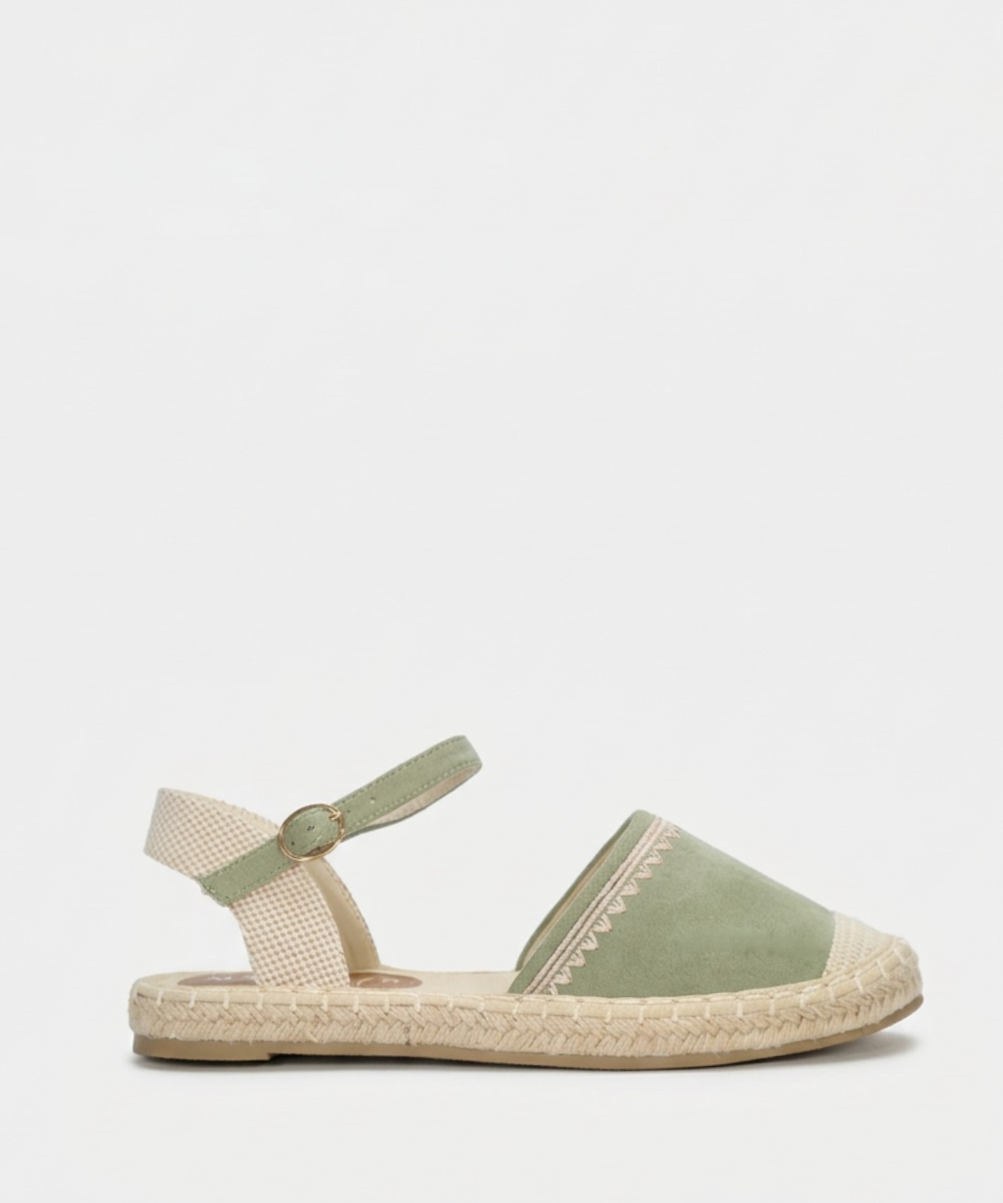 Alpercata rasa bordada image number null